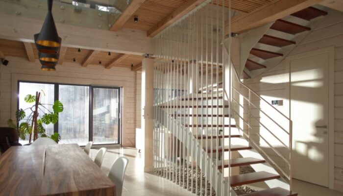 吹き抜け リビング 後悔